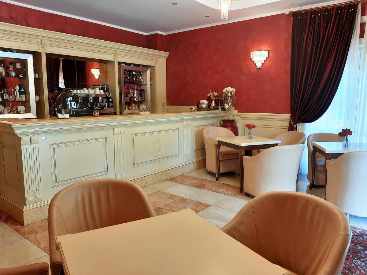 Regina Di Saba - Hotel Villa Per Ricevimenti Grottaminarda Kültér fotó