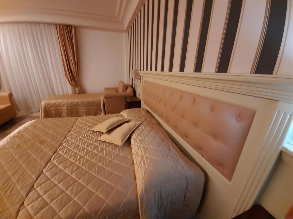Regina Di Saba - Hotel Villa Per Ricevimenti Grottaminarda Kültér fotó